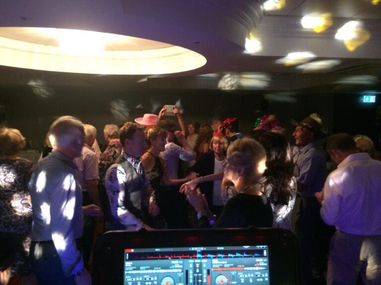 DJhire